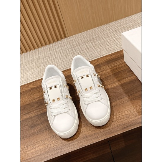 Sneakers White Shoes