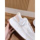  white sneakers 