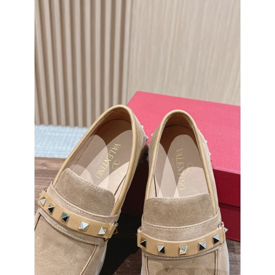 Casual Shoes 