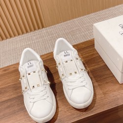 Sneakers White Shoes