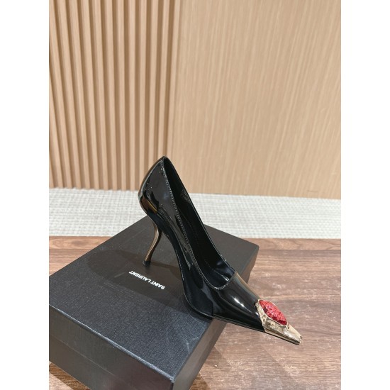 Saint Laurent High Heels