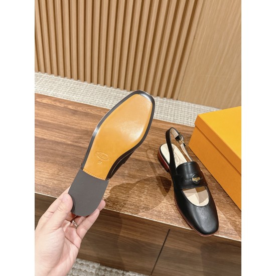 Tods Sandals