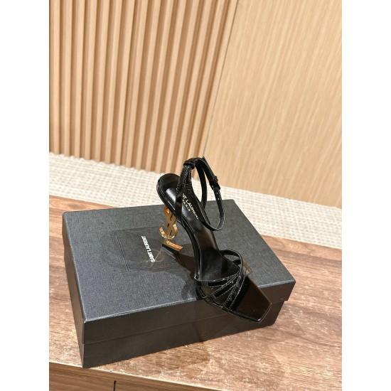 Saint Laurent Sandals