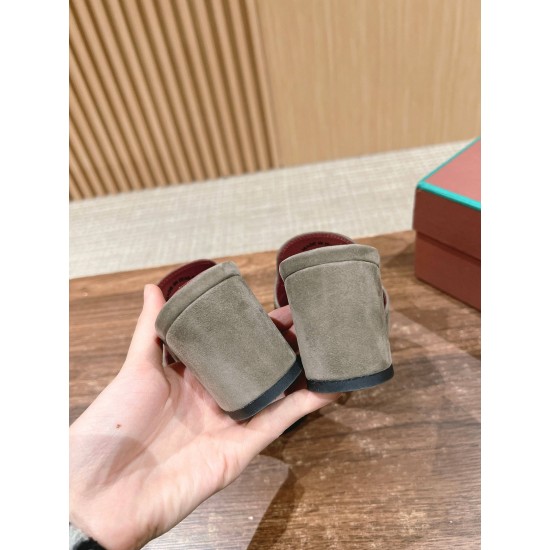 loro piana  sandals