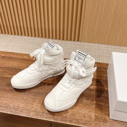 casual shoes and sneakers