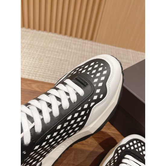 Runner  shoe