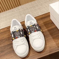 Sneakers White Shoes
