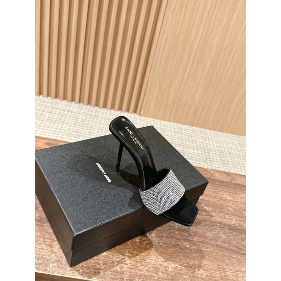 Saint Laurent Sandals
