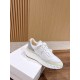  white sneakers 