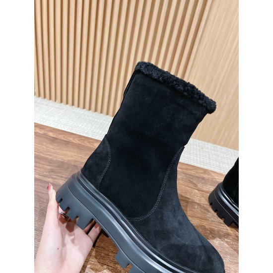 Stuart Weitzman boot