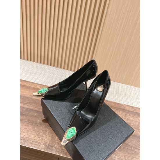 Saint Laurent High Heels