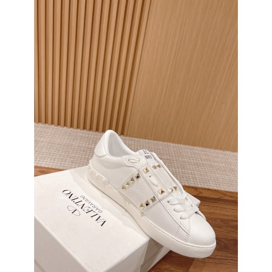 Sneakers White Shoes