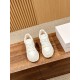  white sneakers 