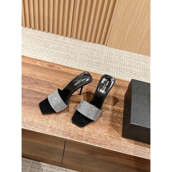 Saint Laurent Sandals