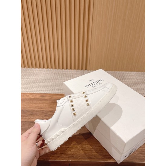 Sneakers White Shoes