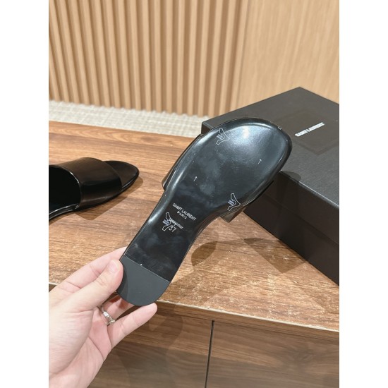 Saint Laurent slippers