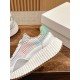  white sneakers 