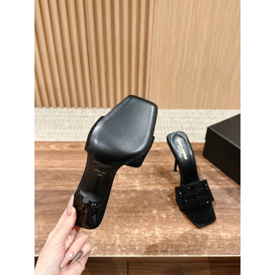 Saint Laurent Sandals