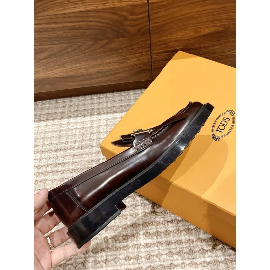 Todes Loafers