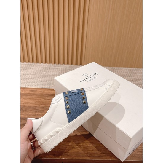 Sneakers White Shoes