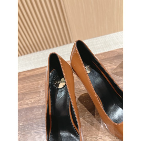 Saint Laurent High Heels