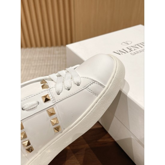 Sneakers White Shoes