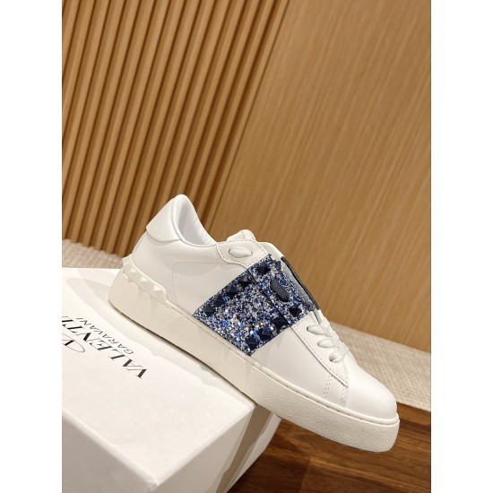 Sneakers White Shoes