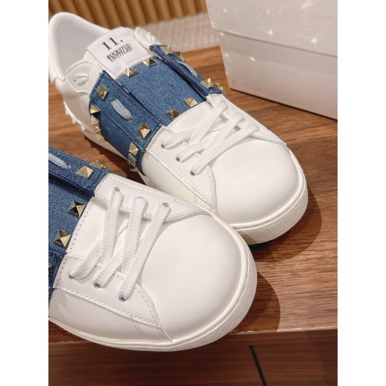 Sneakers White Shoes