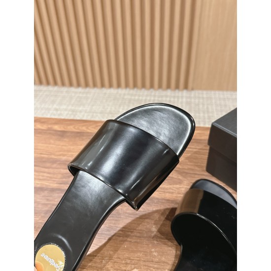 Saint Laurent slippers