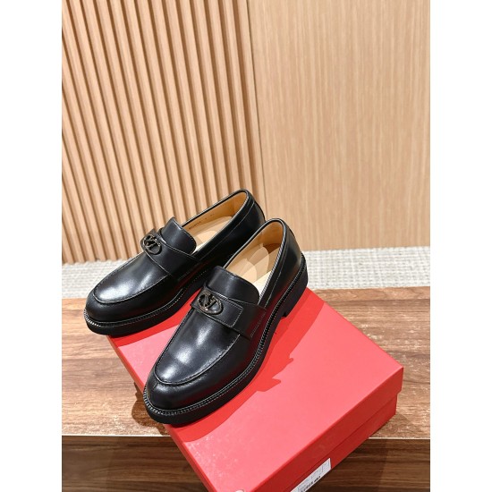 Loafers 
