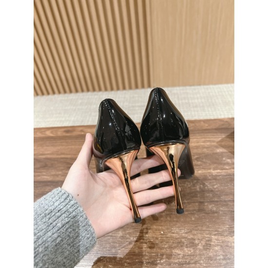 Saint Laurent High Heels
