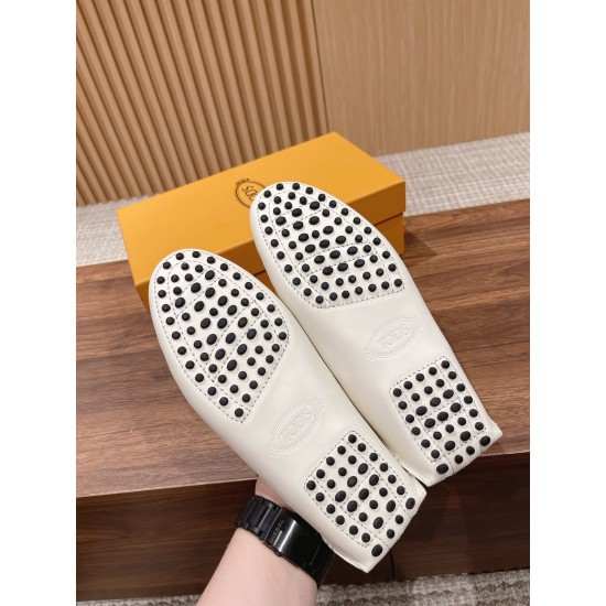 Tods Loafers Bean Shoes