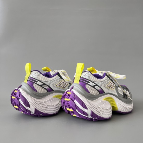 6XL Sneakers