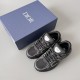 B30 Sneakers