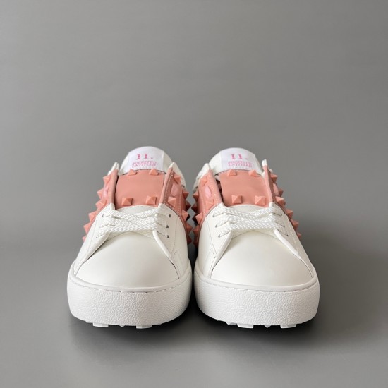 Rockstud Untitled Rivet