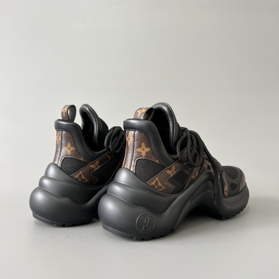 LOUIS VUITTON Archlight