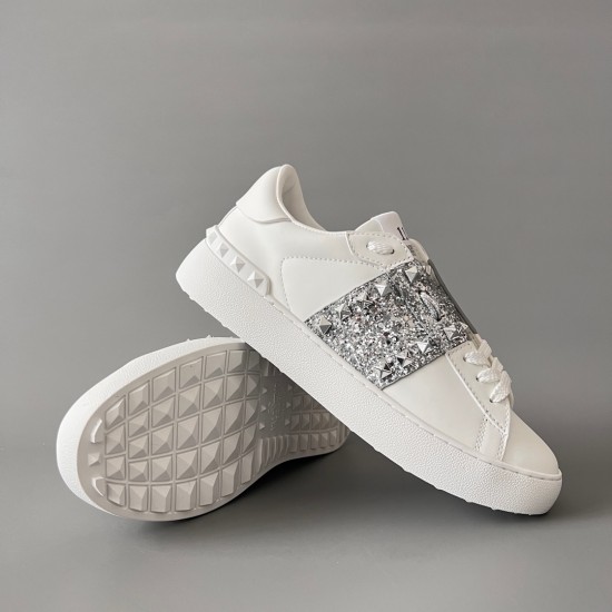 Rockstud Untitled Rivet