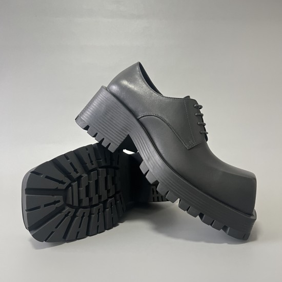 Tractor Sneakers