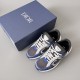 B30 Sneakers