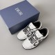 B30 Sneakers