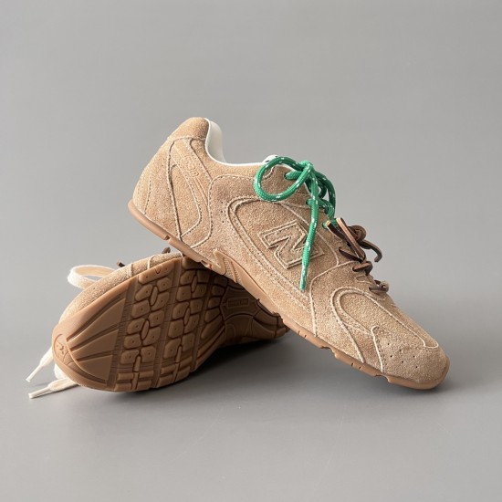 New Balance x MIU MIU 530