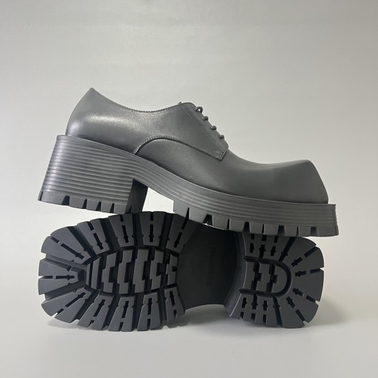 Tractor Sneakers
