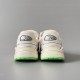 B30 Sneakers
