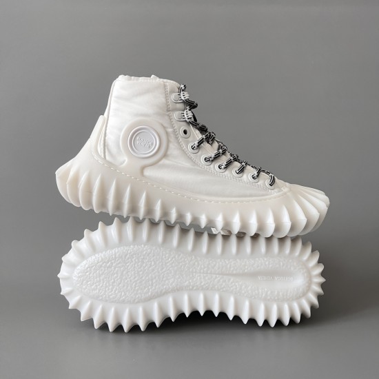 Denver High Top