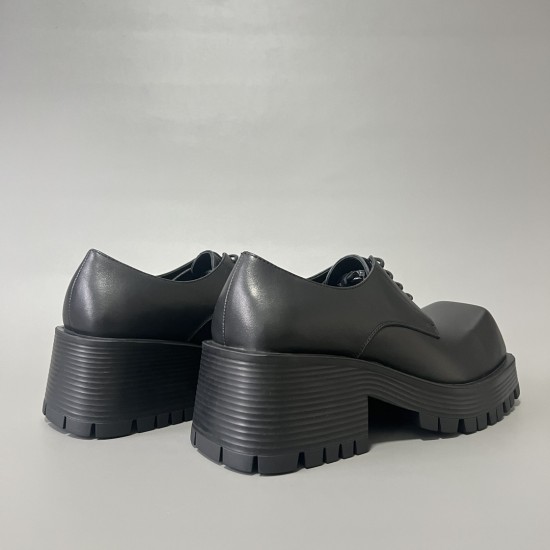 Tractor Sneakers