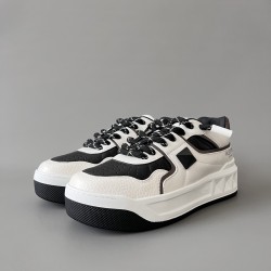 Round Toe Lace Up Board Shoes