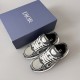 B30 Sneakers