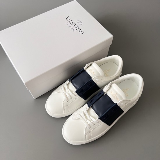 Rockstud Untitled Rivet