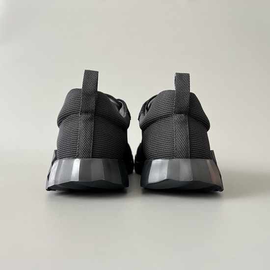 Bouncing Sneakers