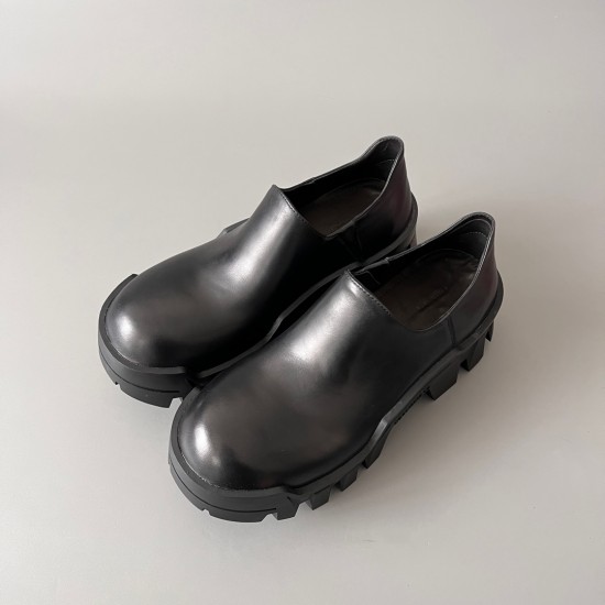 Bulldozer Martin Boots